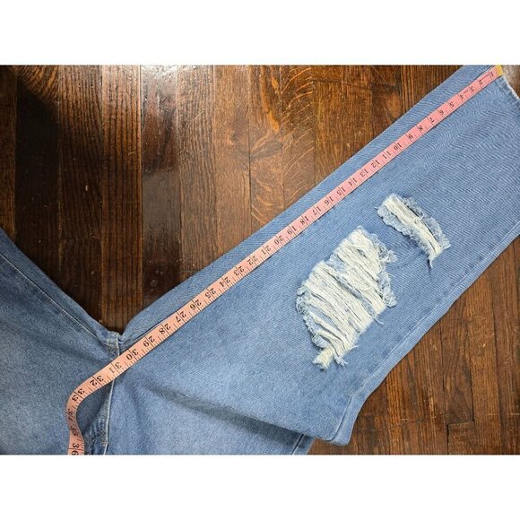 Wide Leg Distressed Casual Jeans - Picture 8 of 14
